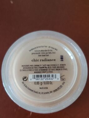 bareMinerals All-over Face Color "Chic Radiance"